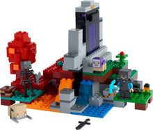 Load image into Gallery viewer, LEGO® Minecraft 21172 The Ruined Portal (316 pieces)