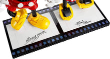 Load image into Gallery viewer, LEGO® Disney™ 43179 Mickey Mouse & Minnie Mouse (1,739 pieces)