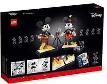 Load image into Gallery viewer, LEGO® Disney™ 43179 Mickey Mouse & Minnie Mouse (1,739 pieces)