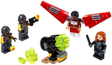 Load image into Gallery viewer, LEGO® Marvel Avengers 40418 Falcon and Black Widow Team Up (60 pieces)