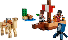 Load image into Gallery viewer, LEGO® Minecraft 21259 The Pirate Ship Voyage (166 pieces)