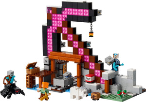 LEGO® Minecraft 21277 The Pickaxe Mine (530 pieces)