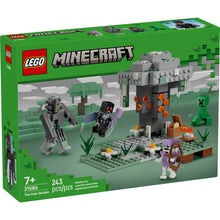 Load image into Gallery viewer, LEGO® Minecraft 21586 The Pale Garden (243 pieces)