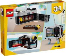 Load image into Gallery viewer, LEGO® Creator 31147 Retro Camera (261 pieces)