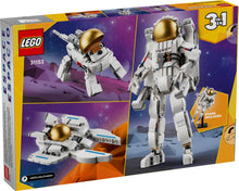 Load image into Gallery viewer, LEGO® Creator 31152 Space Astronaut (647 pieces)