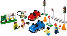 Load image into Gallery viewer, LEGO® LEGOLAND 40347 Driving School Cars (209 pieces)