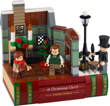Load image into Gallery viewer, LEGO® 40410 Charles Dickens Tribute (333 pieces)