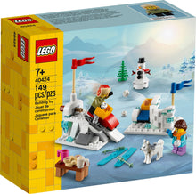 Load image into Gallery viewer, LEGO® Seasonal 40424 Winter Snowball Fight (149 pieces)
