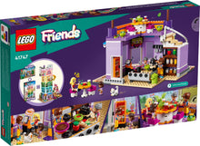 Load image into Gallery viewer, LEGO® Friends 41747 Heartlake City Community Kitchen (695 pieces)
