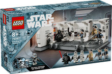 Load image into Gallery viewer, LEGO® Star Wars™ 75387 Boarding the Tantive IV™ (502 pieces)
