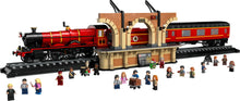 Load image into Gallery viewer, LEGO® Harry Potter™ 76405 Hogwarts Express™ Collector&#39;s Edition (5129 Pieces)