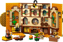 Load image into Gallery viewer, LEGO® Harry Potter™ 76412 Hufflepuff House Banner (313 Pieces)