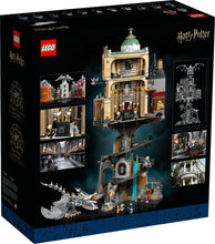 Load image into Gallery viewer, LEGO® Harry Potter™ 76417 Gringotts™ Wizarding Bank Collector&#39;s Edition (4803 Pieces)