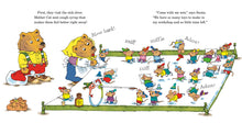 Load image into Gallery viewer, Richard Scarry&#39;s Lowly Worm Saves Christmas!