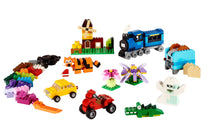 Load image into Gallery viewer, LEGO® CLASSIC 10696 Medium Creative Brick Box (484 pieces)