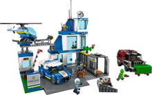 Load image into Gallery viewer, LEGO® CITY 60316 Police Station (668 pieces)
