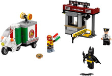 Load image into Gallery viewer, LEGO® Batman™ 70910 Scarecrow™ Special Delivery (204 pieces)