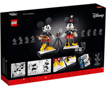 Load image into Gallery viewer, LEGO® Disney™ 43179 Mickey Mouse &amp; Minnie Mouse (1,739 pieces)