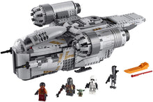 Load image into Gallery viewer, LEGO® Star Wars™ 75292 The Razor Crest (1023 pieces)