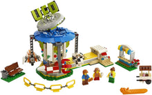 Load image into Gallery viewer, LEGO® Creator 31095 Fairground Carousel (595 pieces)