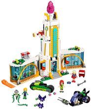 Load image into Gallery viewer, LEGO® DC Super Heroes 41232 Super Hero High School (712 pieces)