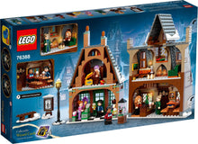 Load image into Gallery viewer, LEGO® Harry Potter™ 76388 Hogsmeade Village Visit (851 Pieces)