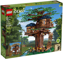 Load image into Gallery viewer, LEGO® Ideas 21318 Tree House (3,036 pieces)