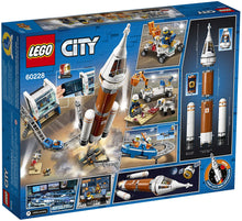 Load image into Gallery viewer, LEGO® CITY 60228 Deep Space Rocket and Launch Control (837 pieces)