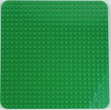 Load image into Gallery viewer, LEGO® DUPLO® 2304 Green Baseplate (1 piece)