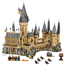 Load image into Gallery viewer, LEGO® Harry Potter™ 71043 Hogwarts™ Castle (6020 Piece)